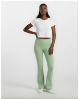 Elevate Flare Legging